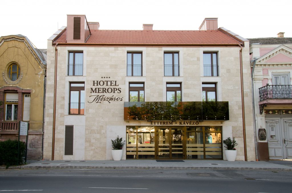 Merops Hotel és Étterem, Szekszárd
