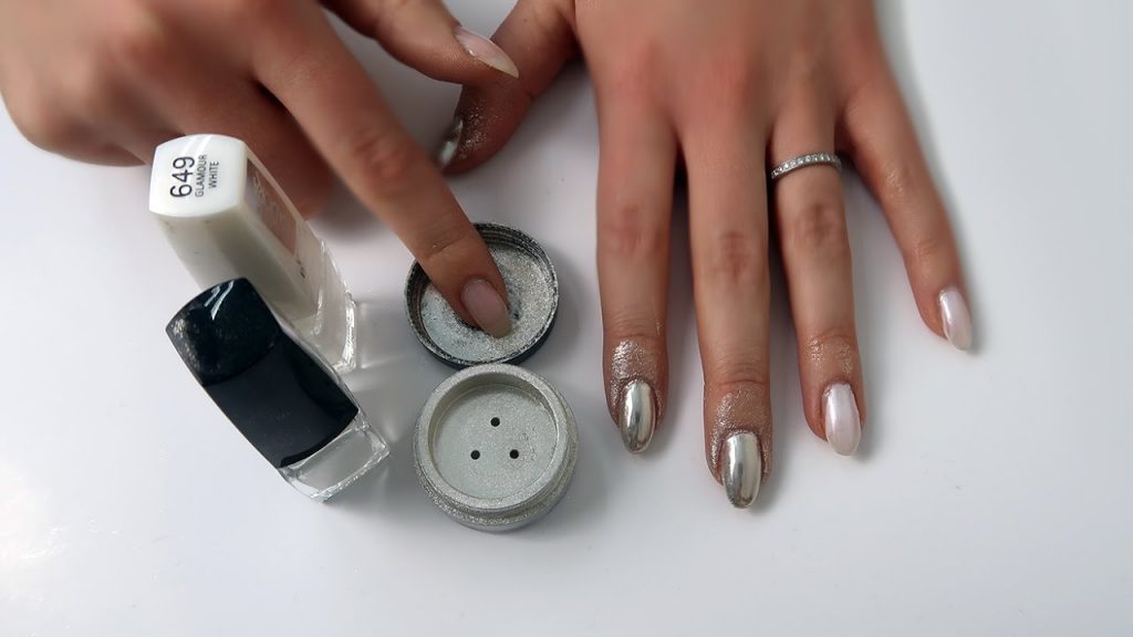 Idasora Chrome Nails krómhatású manikűr