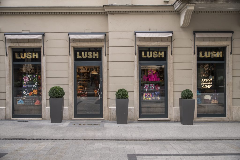 Lush Fashion Street Budapest