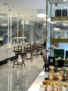 beauty pest inc, beauty pest brow, szépségszalon, luxuskezelés, arckezelés, testkezelés, yumi lash, brow bar, mbr, biologique recherche, kozmetika, fodrászat, pedikűr, manikűr, parfüm, anastacia beverly hills, rúzs és más