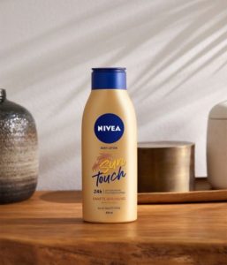 nivea, nyári, testápolás, napozás, önbarnító, rúzs és más, limitált, tusfürdő, testápoló