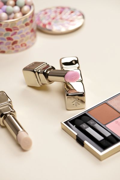 guerlain, kisskiss, bee glow, bee, smink kollekcio, tavaszi, ruzs es mas, smink, meh, mez, pearly