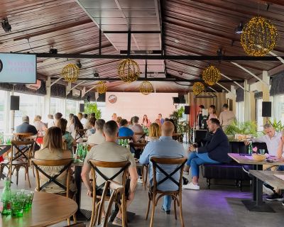 vergnano, caffe vergnano, women in coffee, noi kavezo, rozsaszin kavezo, tamogatas, kepzes, barista kepzes noknek, ruzs es mas, coca cola