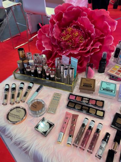 beauty expo, rossmann, kremmania, kiallitas, fesztival, szepsegfesztival, ajandek, mvm dome, ruzs es mas