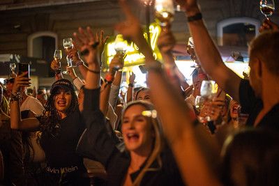 bor, borfesztival, budapest borfesztival, budai var, budavari palota, gasztro, borkostolas, ruzs es mas