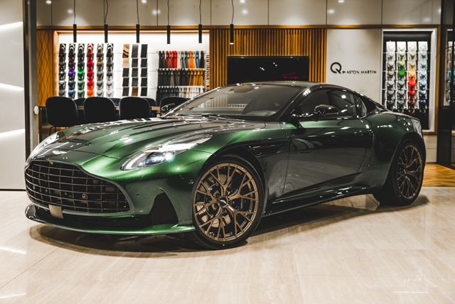 aston martin, selva skybar, egyuttmukodes, gasztronomia, coctail, signature, desszert, ruzs es mas