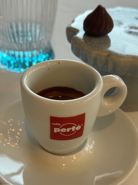 perte, caffe, roncadi, federico, ruzs es mas, kavekostolo, interju, kave