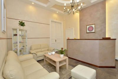 calendula, gyogyaszati, kozpont, holisztikus, ayurveda, panchakarma, masszazs, terapia, keleti, orvoslas, mozgasterapia, eletmod, ruzs es mas