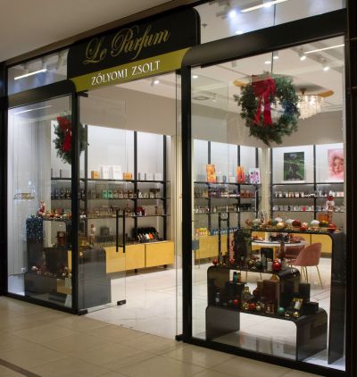 zolyomi, zolyomi zsolt, leparfum, niche, illat, parfum, edp, ruzs es mas, luxus, niche, luxusillat