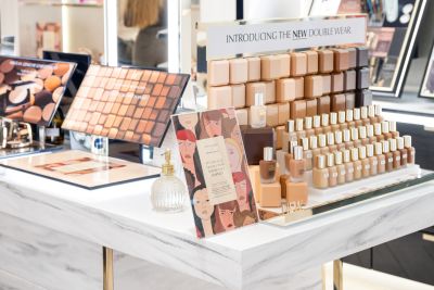 estee lauder, double wear, stay-in-place, foundation, alapozo, tartos alapozo, divathet, tomcsanyi, tomcsanyi dori, ruzs es mas, smink