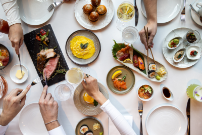 andrea gere, skincare, gere, spago, brunch, anyak napja, mother's day brunch, ruzs es mas