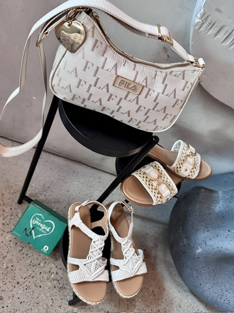 deichmann, cipo, bohem, bohemian breeze, reszletek, trend, cipotrend, taska, dallos bogi, ruzs es mas, divat