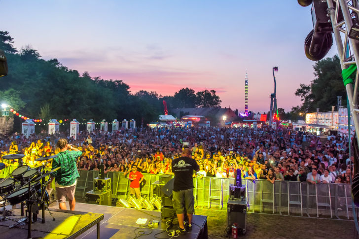 tata, fesztival, viz virag zene fesztival, program, zenei, zene, koncert, rock-sziget, ruzs es mas